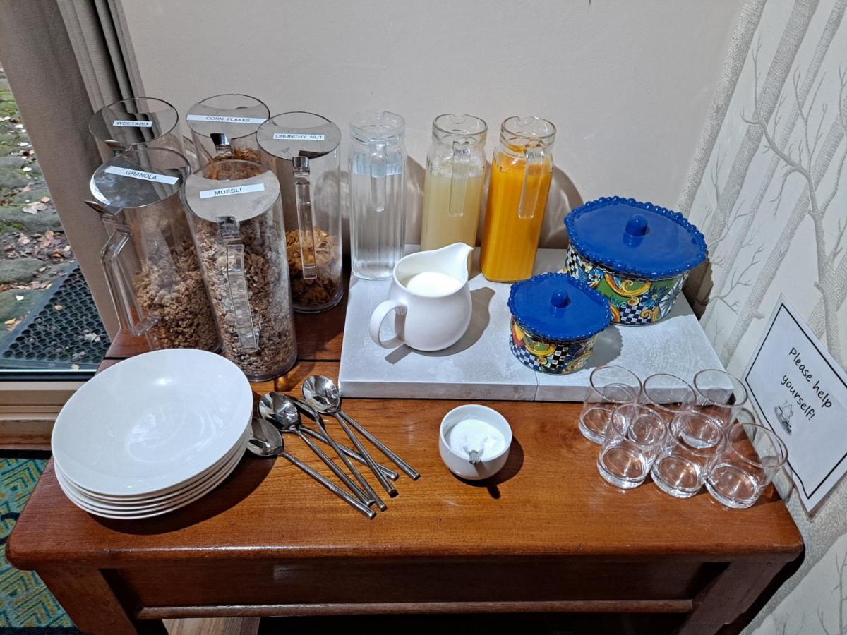 Robin Hood Farm Bed & Breakfast Baslow