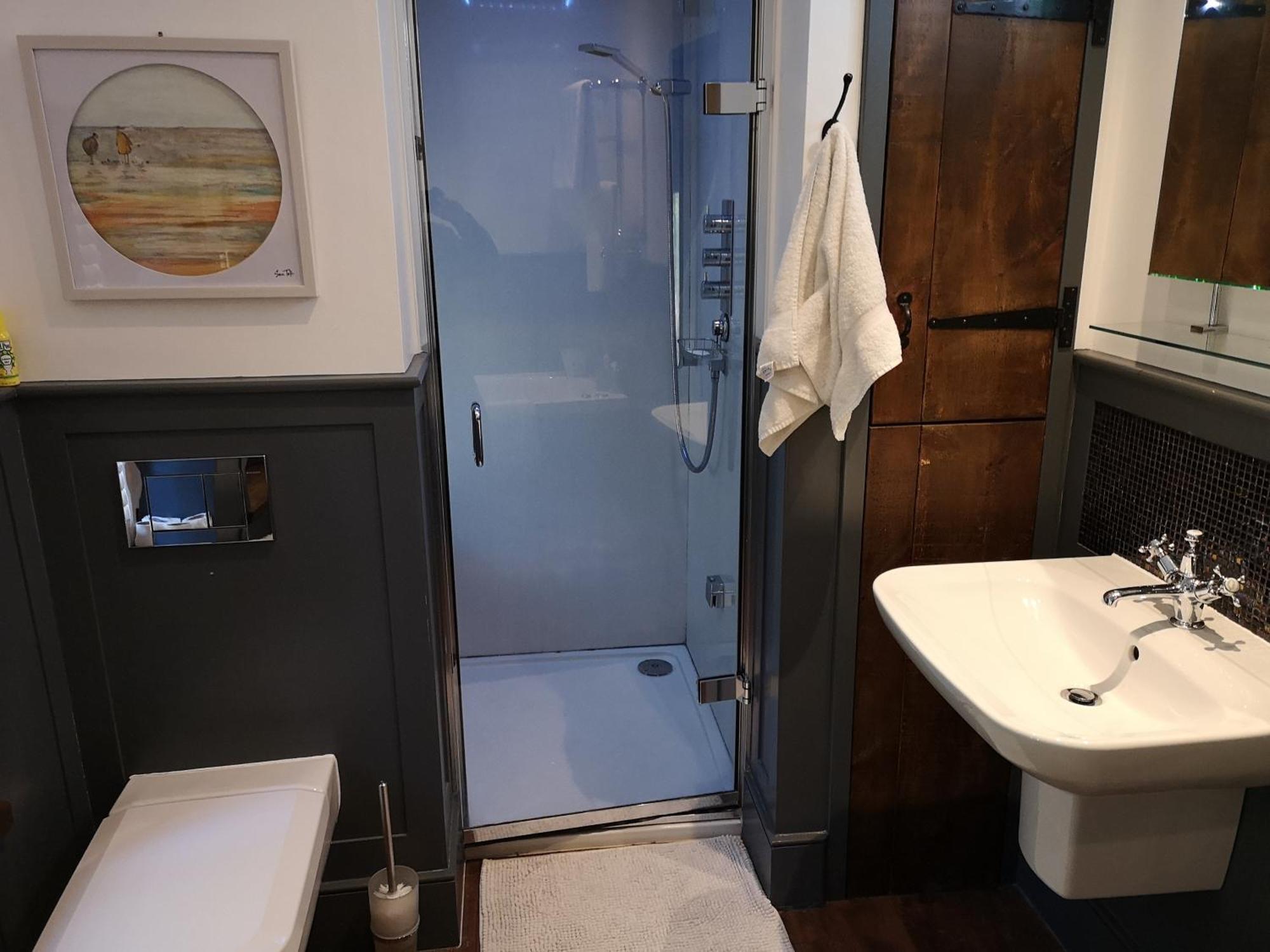 Robin Hood Farm Bed & Breakfast 4*
